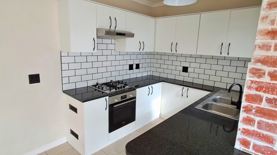 To Let 3 Bedroom Property for Rent in Brackenfell South Western Cape